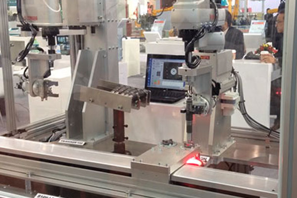 視覺引導機械手FPC上下料應用