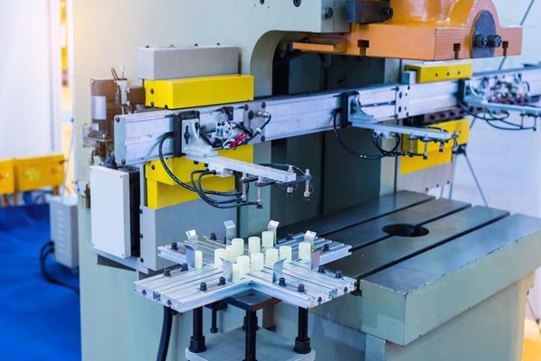 機器視覺的薄膜對位絲印應用