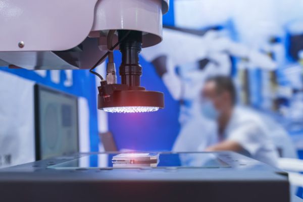 影像測(cè)量?jī)x與閃測(cè)儀如何抉擇？一篇讀懂技術(shù)原理與選型